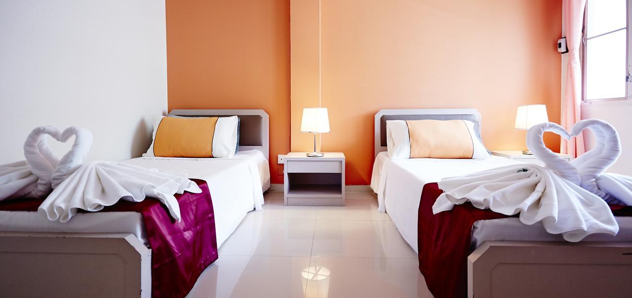 We Train Hotel Don Muang Bangkok Luaran gambar