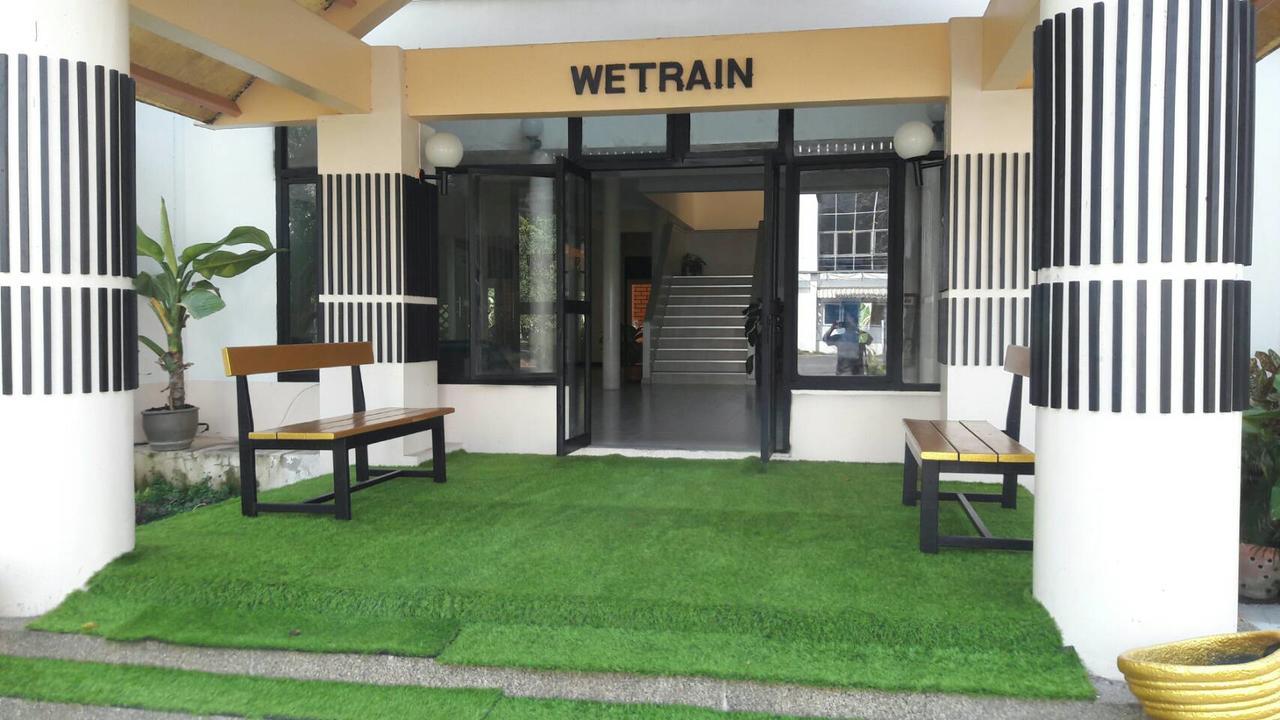We Train Hotel Don Muang Bangkok Luaran gambar