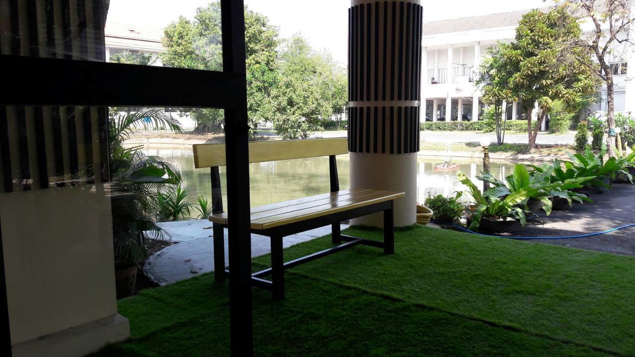 We Train Hotel Don Muang Bangkok Luaran gambar