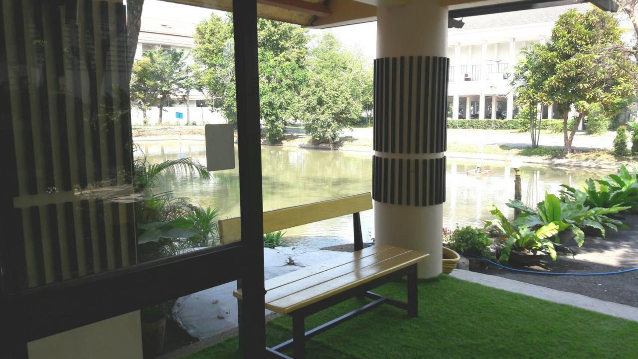 We Train Hotel Don Muang Bangkok Luaran gambar