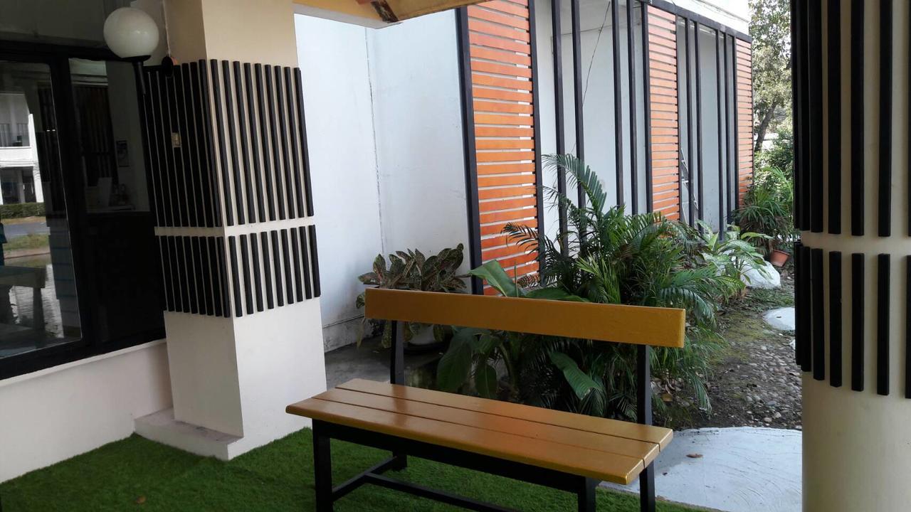 We Train Hotel Don Muang Bangkok Luaran gambar